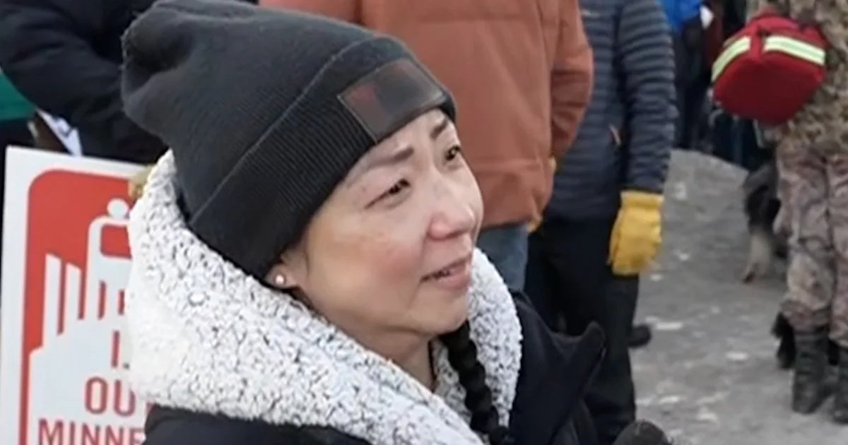 Minneapolis resident reacts to the shooting of Alex Pretti