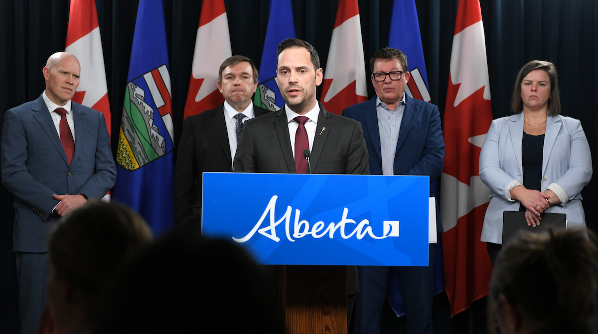 Matt Jones, one of the UCP’s Gang of Four health ministers, actually admits there’s a capacity problem in Alberta’s hospitals!