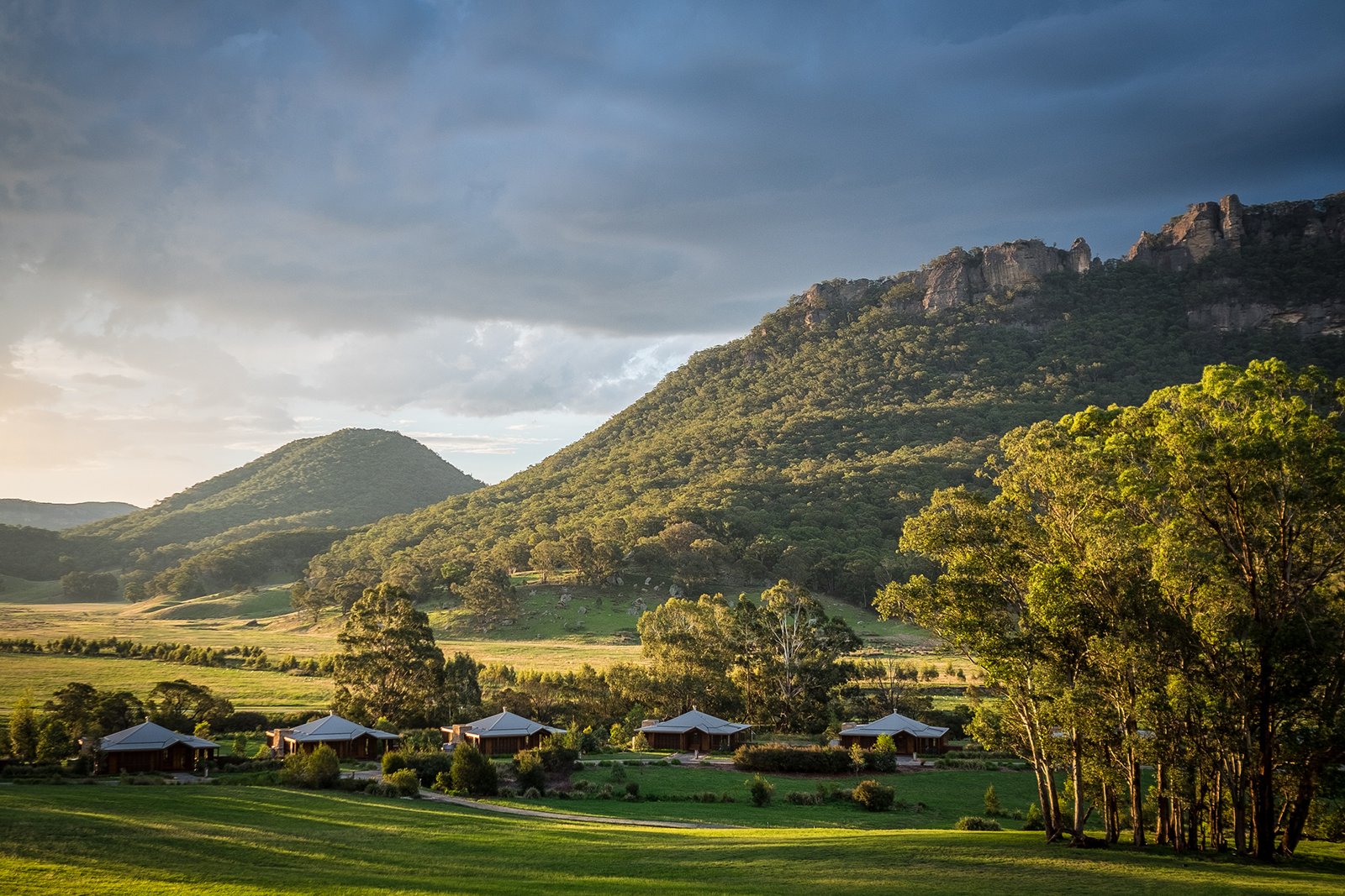 Emirates and Marriott International to debut first-ever Ritz-Carlton Lodge