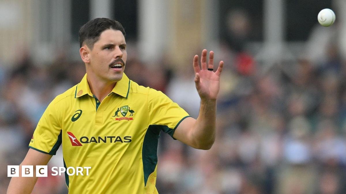 Ben Dwarshuis: Australia left-armer withdrawn from Worcestershire T20 spell
