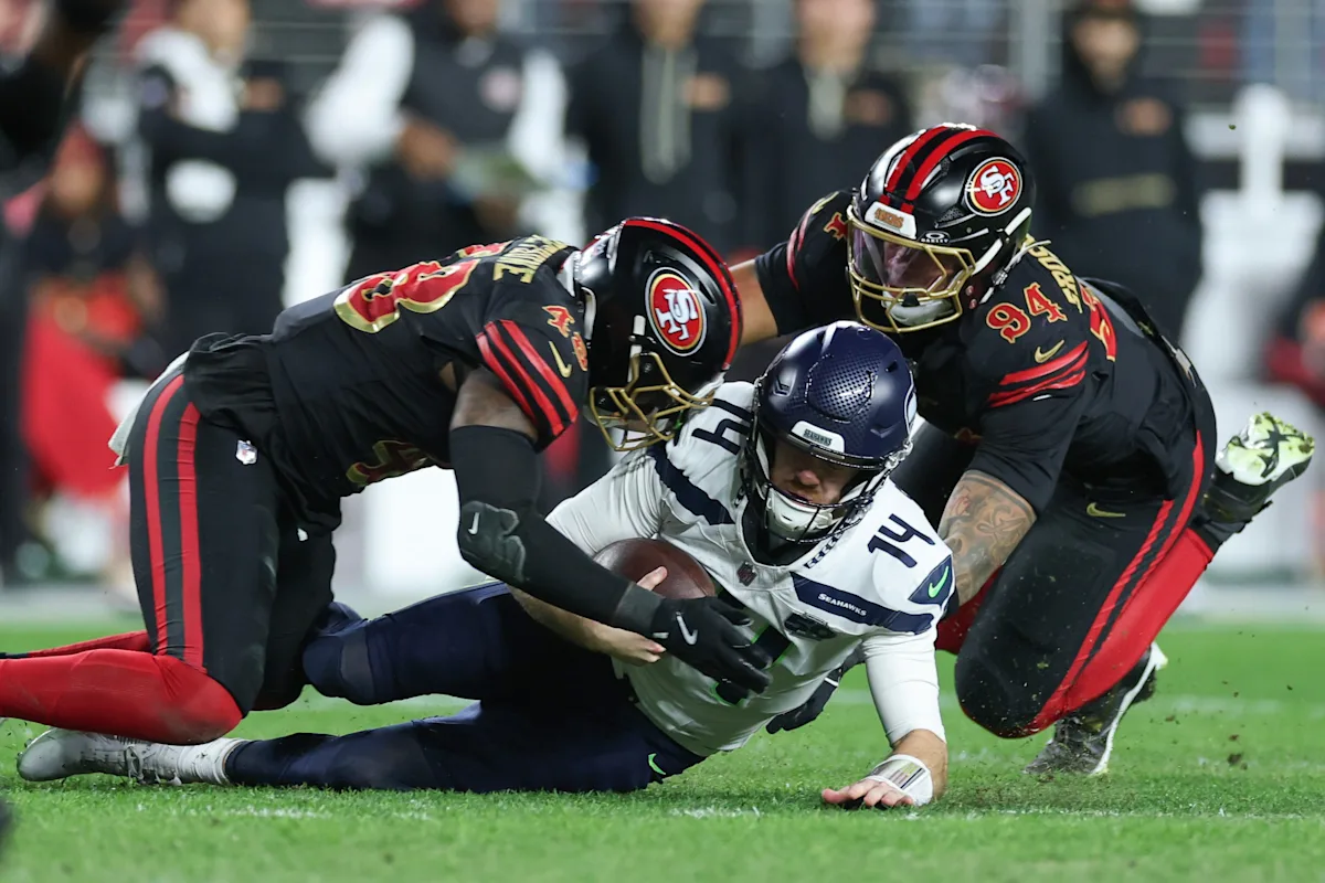 49ers linebacker to miss remainder of the season with a groin injury