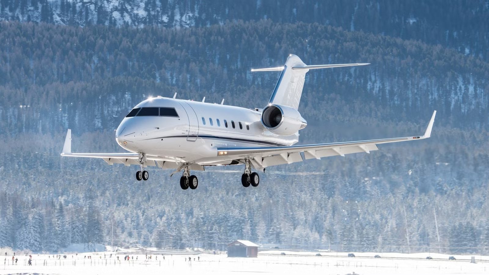 Challenger 600 Wing Design Faces Scrutiny After Bangor Crash