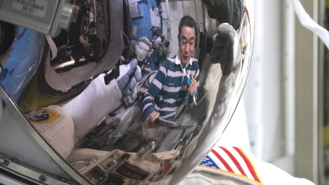 A crew member’s “medical concern” foils a planned spacewalk outside the ISS