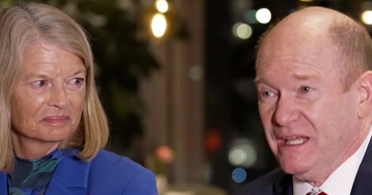 U.S. senators visit Denmark to calm Greenland tensions