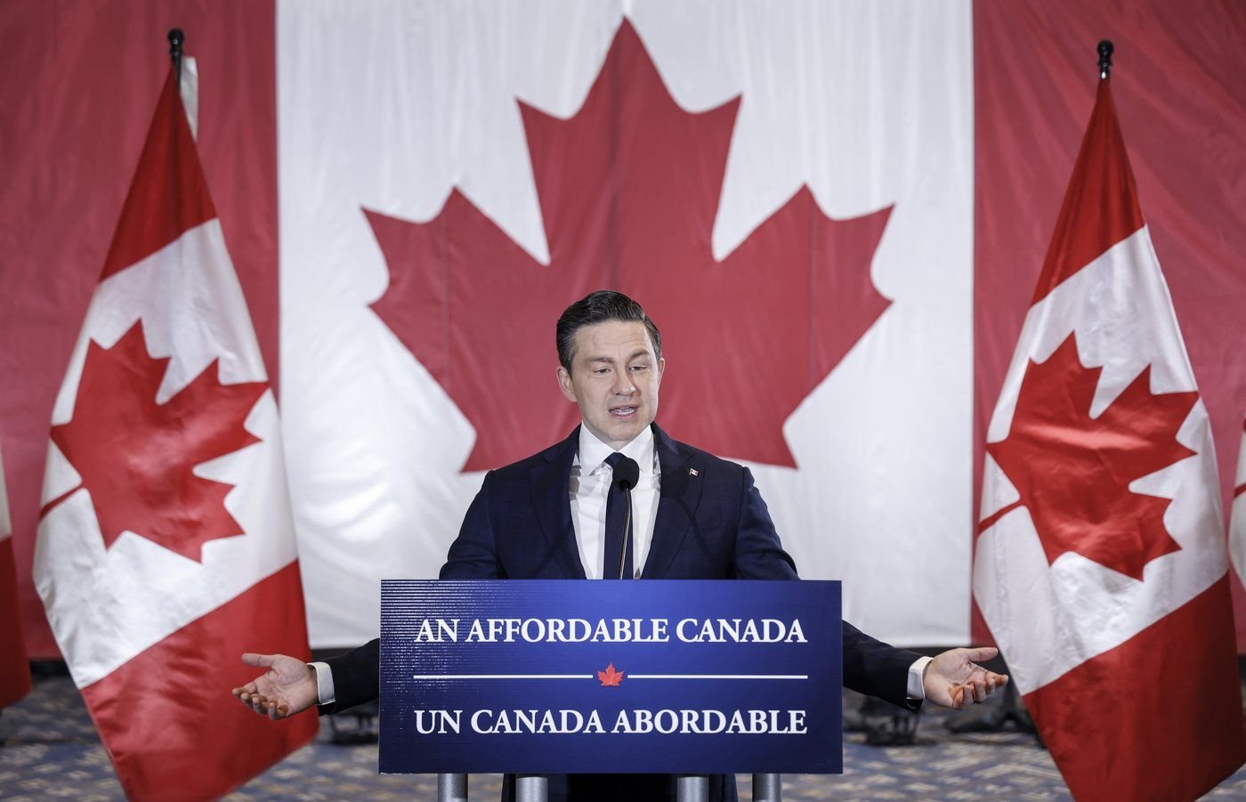 Poilievre hits the West Coast hustings with headline appearance at Vancouver reception