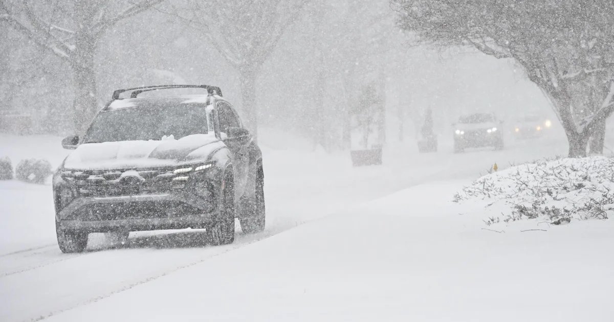 Bomb cyclone causing blizzard-like conditions hits Eastern Seaboard