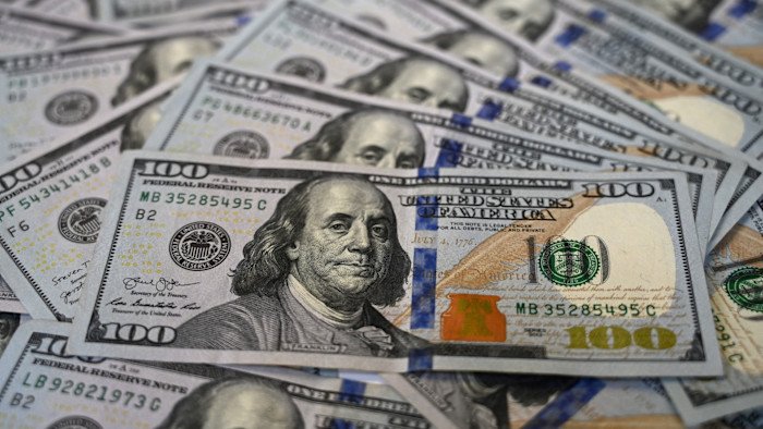 Don’t bet on dollar dethronement