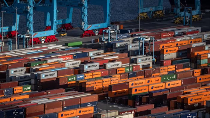 Trade between EU member states is slowing, data shows