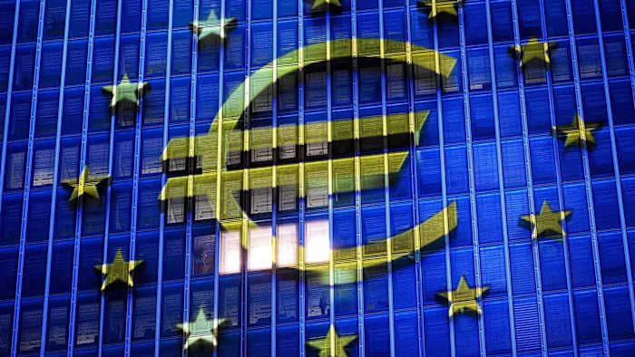 Eurozone inflation falls to 2% in December