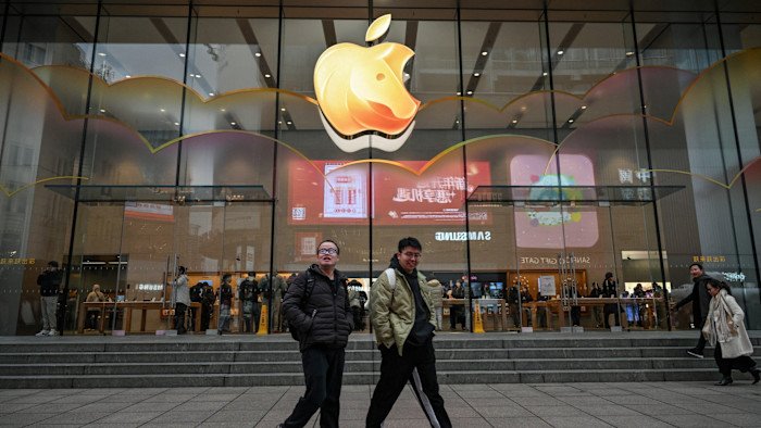 China iPhone sales power Apple’s ‘remarkable’ $144bn quarter