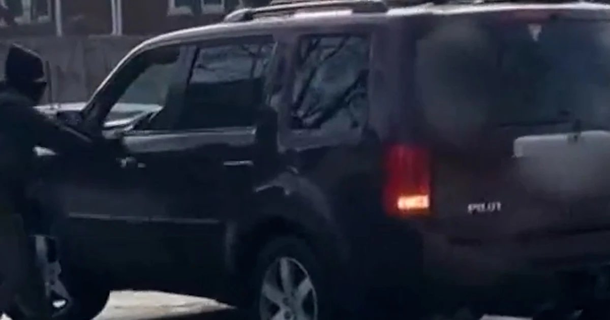 An in-depth breakdown of videos in fatal ICE shooting