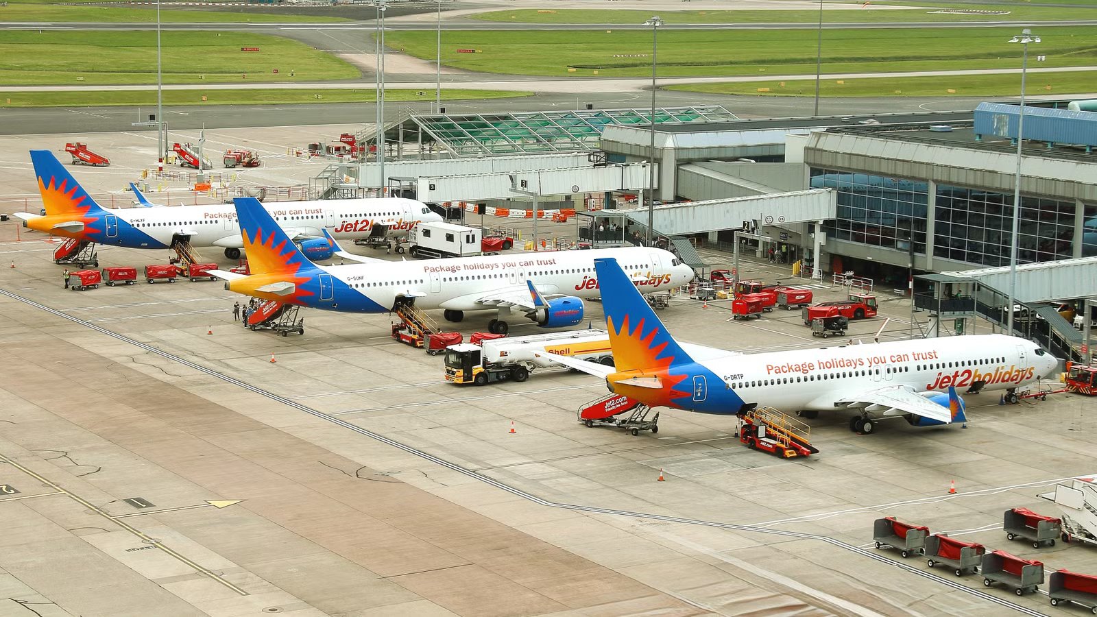 Flight “Forgets” 35 Boarded Passengers