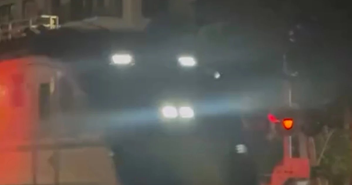 Food delivery robot struck by Brightline train