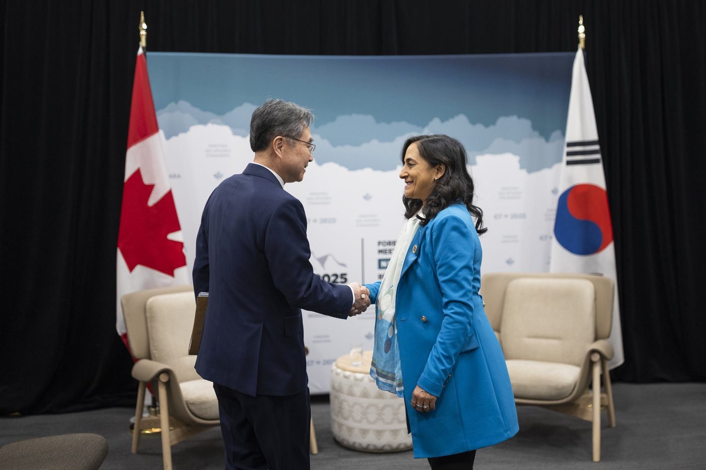 Canada signs a defence agreement with South Korea as it seeks to diversify trade