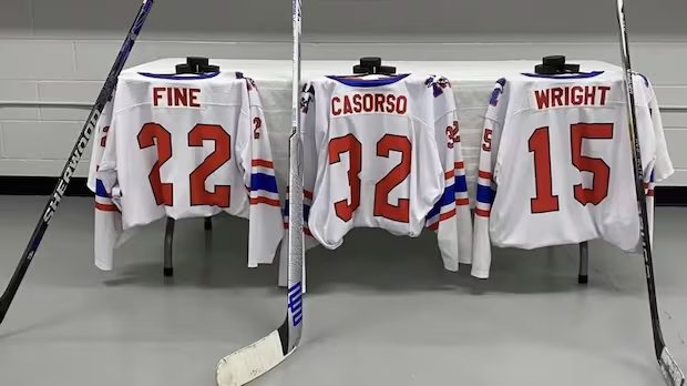 3 junior hockey players identified in fatal Alberta highway crash