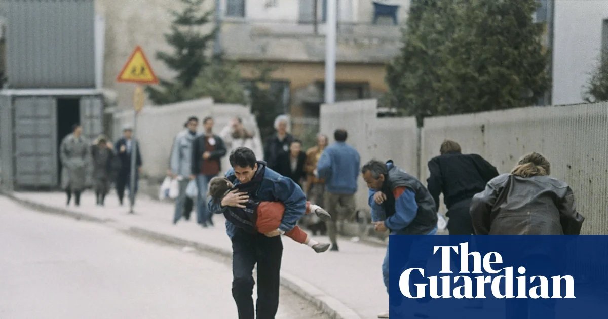 Italian man investigated over claims he paid to shoot people during 1990s siege of Sarajevo | Bosnia and Herzegovina