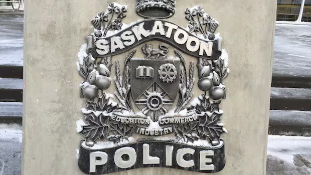Saskatoon teens charged after RCMP investigation into online account linked to ‘violent extremism’