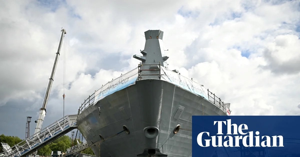 Boss of BAE Systems urges ministers to publish delayed military spending plan | Defence policy