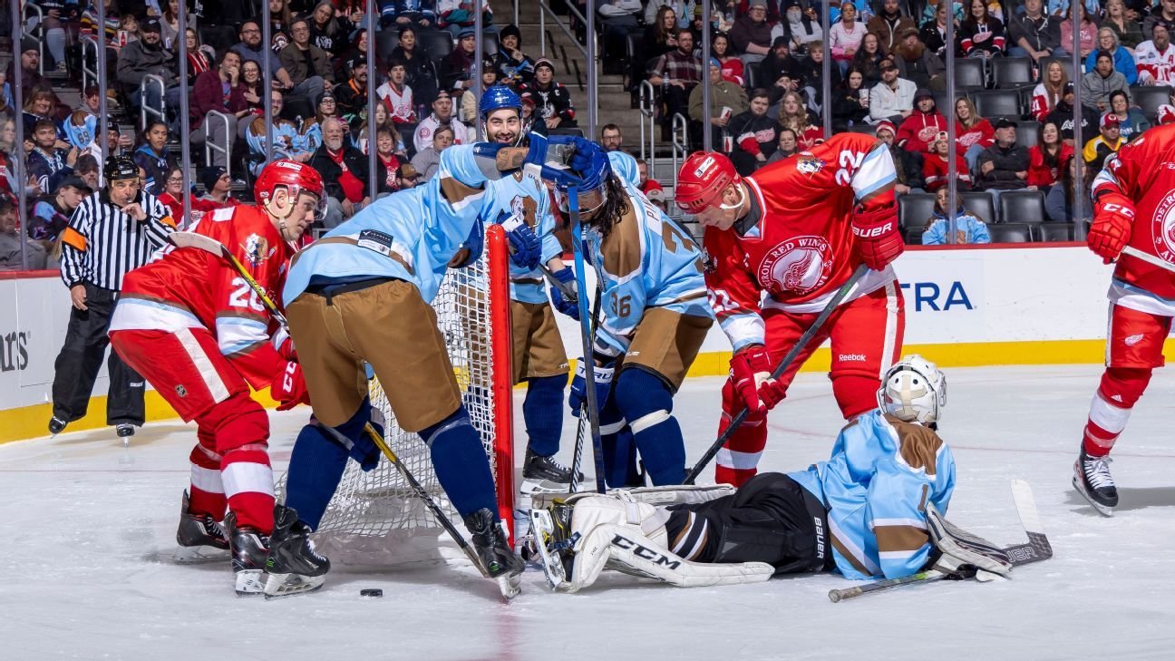 Hockey, beers and the boys: On tour with ‘Shoresy’ star Jared Keeso