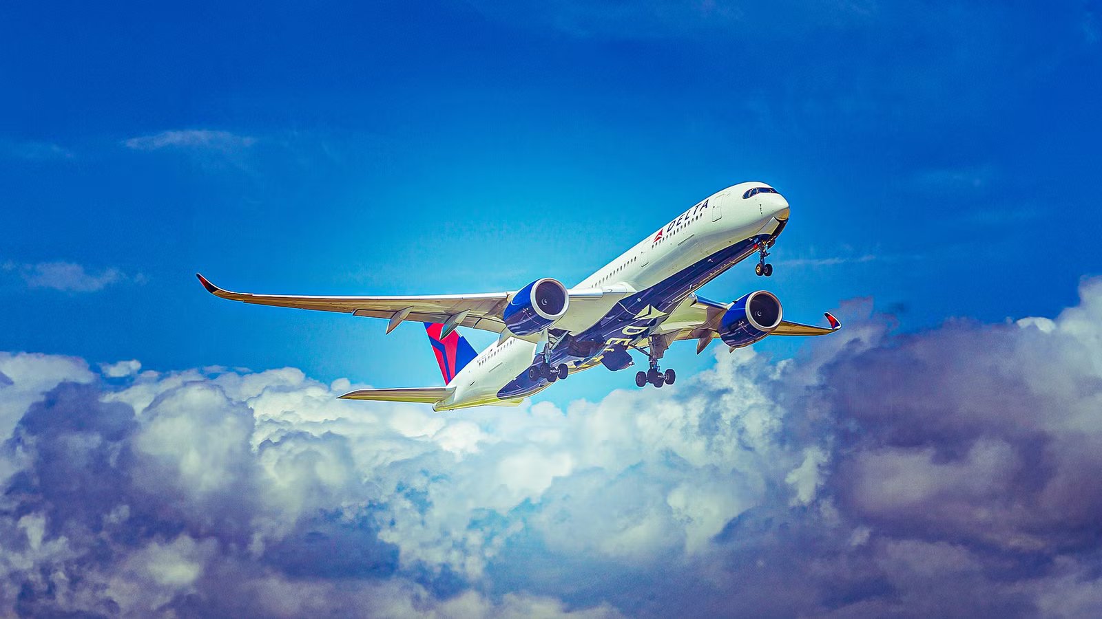 Why The Airbus A350 Has Such A Short Takeoff Roll