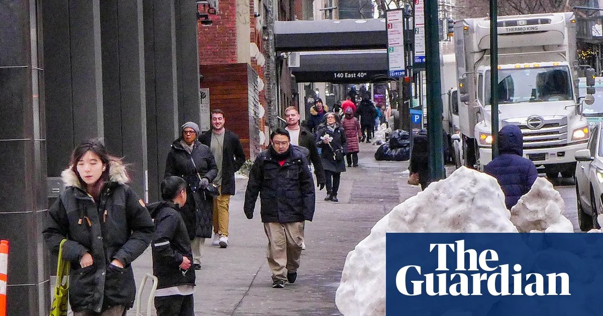 New York City gets first blizzard warning in nine years as area hunkers down | New York