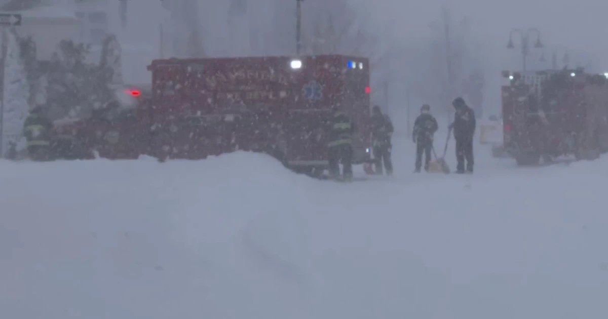 Record setting blizzard slams Northeast