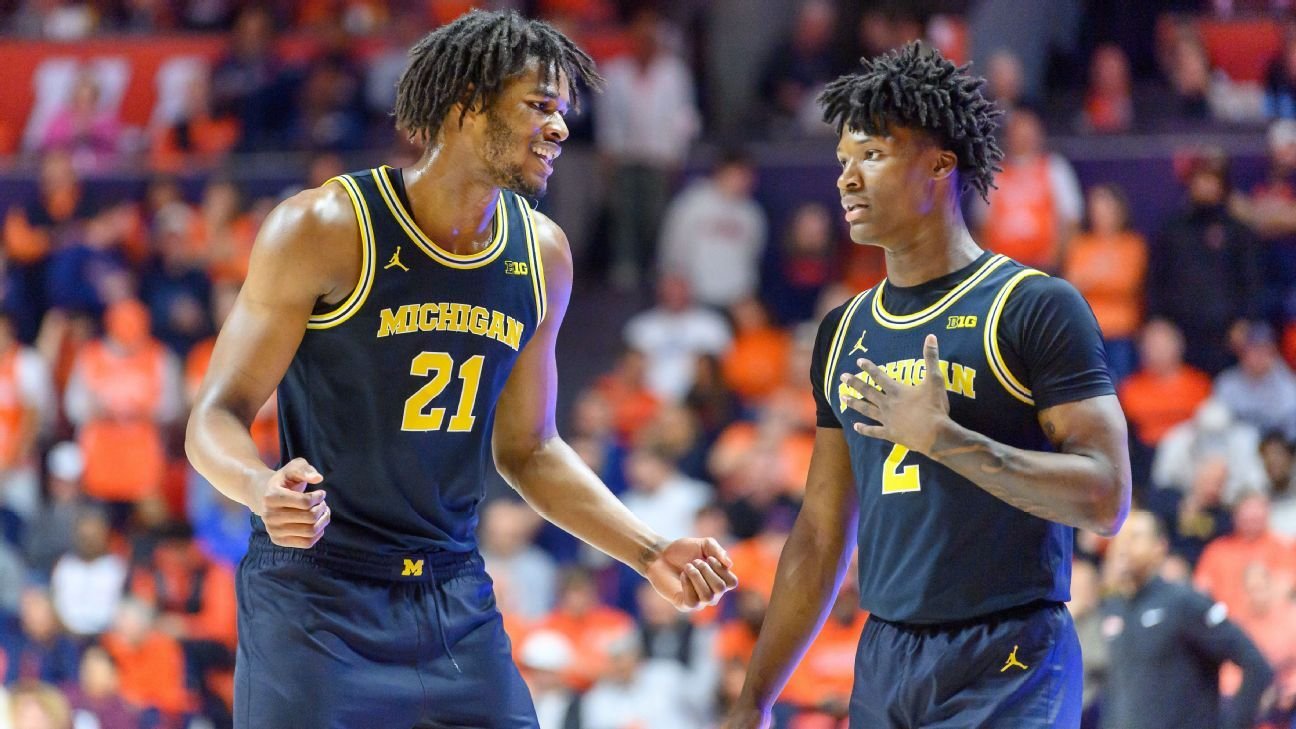Michigan tops Illinois for 1st outright Big Ten regular-season title since ’14