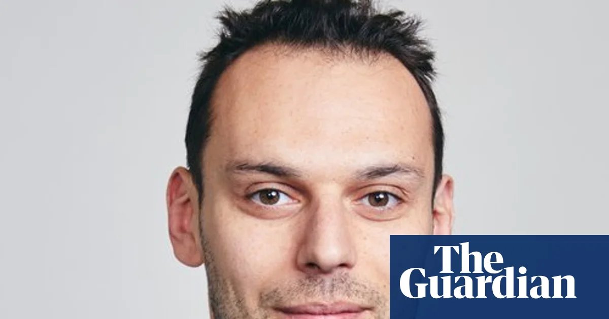 Labour minister Josh Simons resigns after falsely linking journalists to ‘pro-Kremlin’ network | Labour