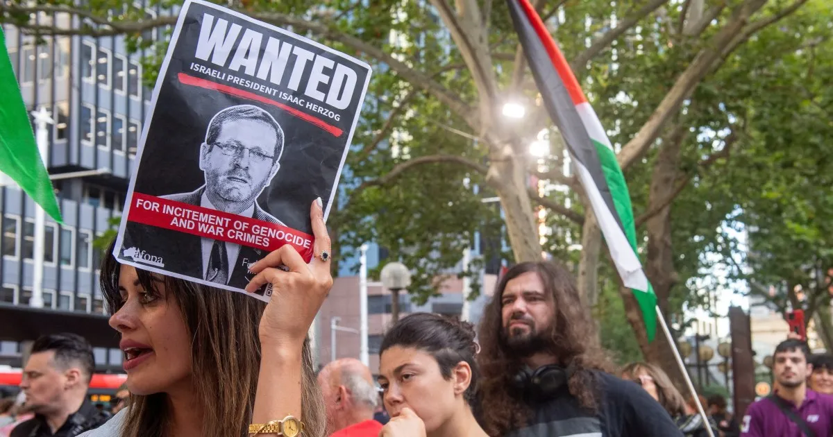 Australia charges teen over online threat as Israeli president due to visit | Protests News