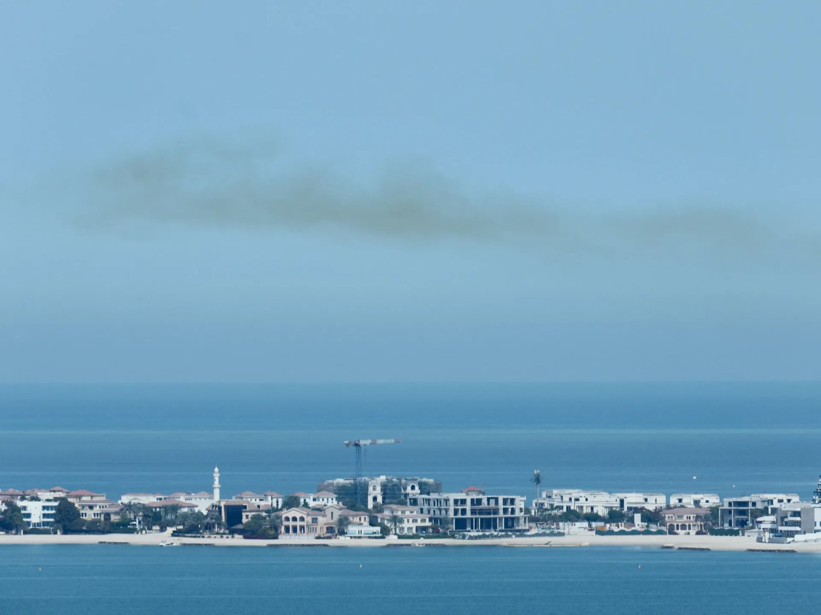 Missile debris injures eight in Qatar after Iran launches barrage | Israel-Iran conflict News