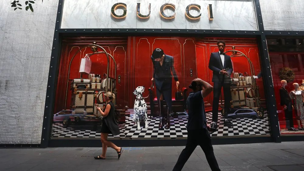 Kering Group (PRTP) Q4 Earnings 2025: Revenue Falls 9 Percent 