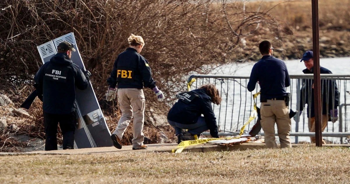 House rejects air safety bill as families of Potomac crash look on