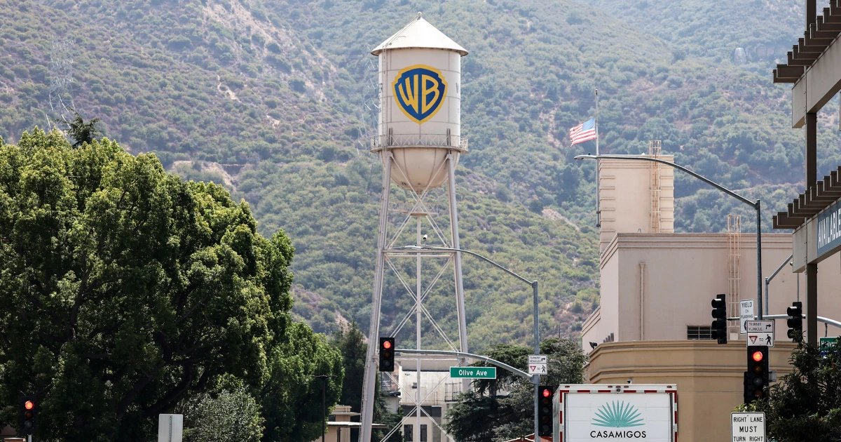 Warner Bros. Discovery reopens talks with Paramount