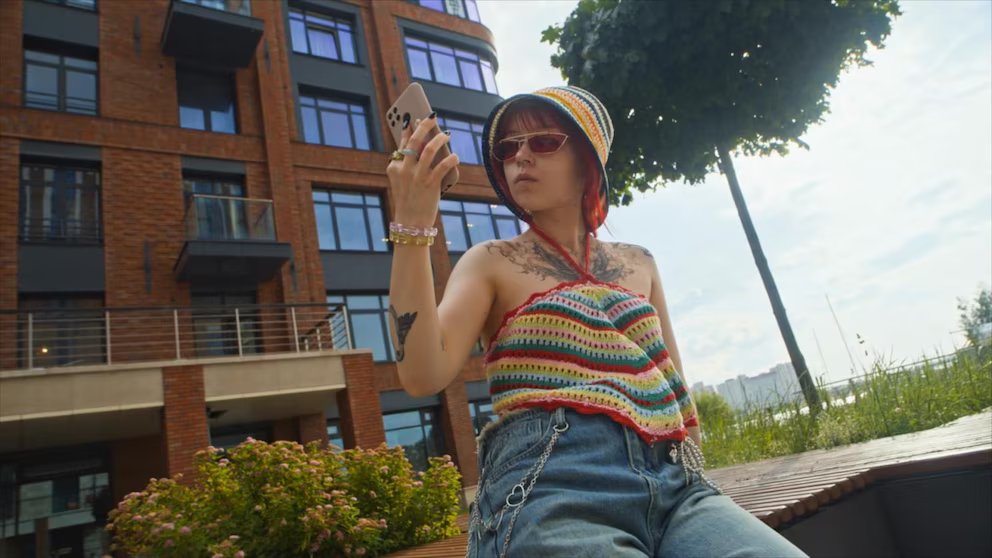 WATCH:  Gen Z is hitting life milestone later, experts say