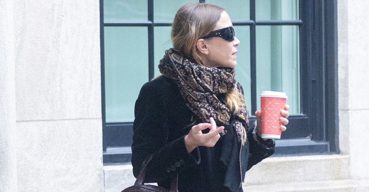Mary-Kate Olsen Just Wore Adidas Sambae Sneakers in NYC