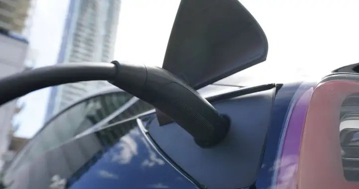 Ottawa to scrap EV mandate as part of national auto strategy: sources – National