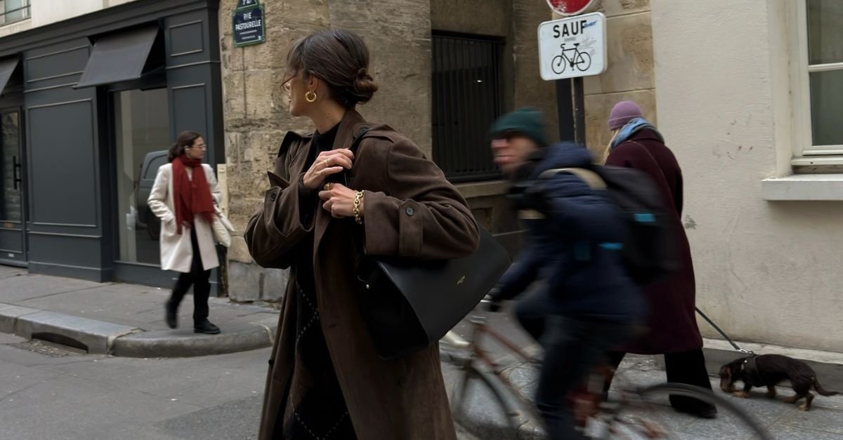 French Women are Swapping Beige Trench Coats For Chocolate Brown Styles