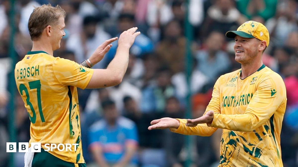 T20 World Cup: South Africa beat UAE in final group game