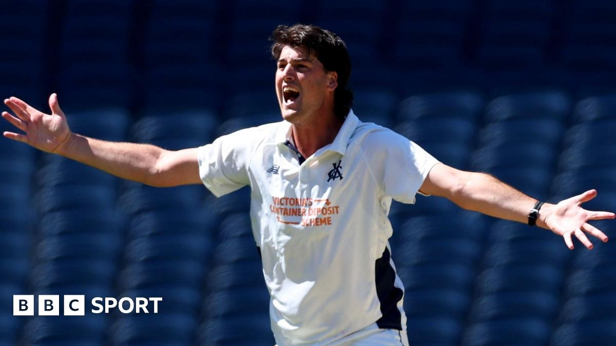 Sam Elliott: Glamorgan interested in signing Australian seamer