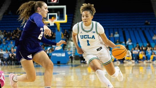TST Images: UCLA defeats Washington, 82-67, at Pauley Pavilion