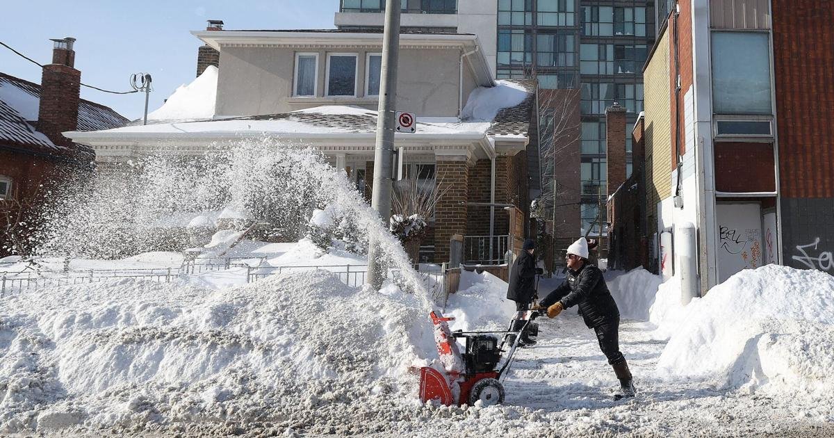 Special weather statement for Toronto for high winds, cold