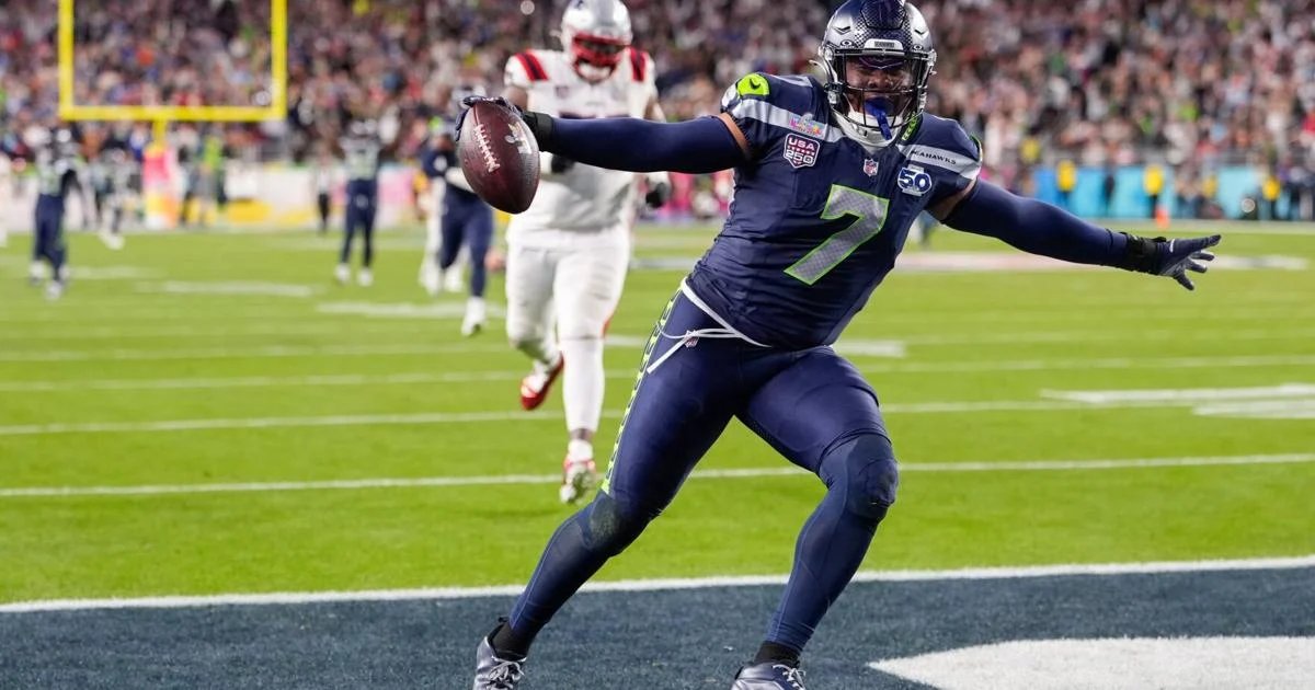 Seahawks ride their ‘Dark Side’ defense to a Super Bowl title, pounding the Patriots 29-13