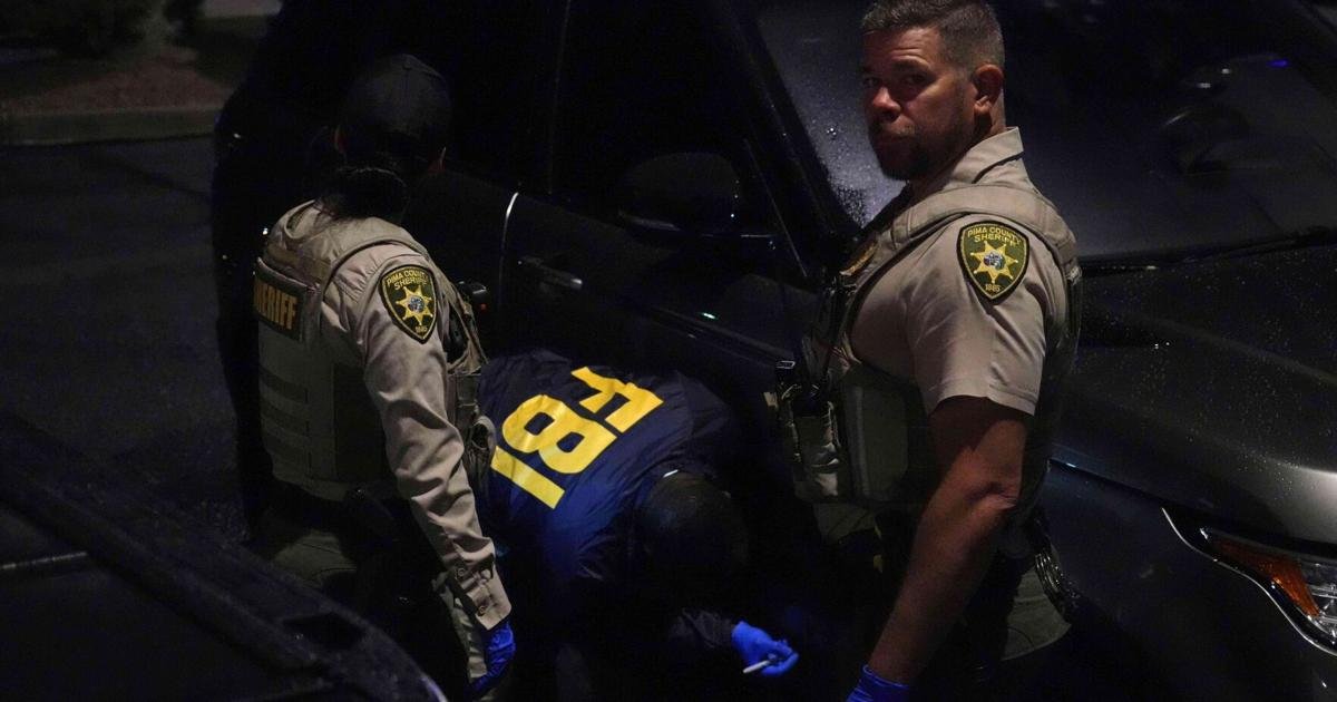 FBI: DNA recovered from glove found near Guthrie home that appears to match glove worn by suspect