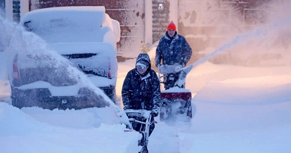 Blizzard prompts Boston Globe management to call off printing paper for first time in 153 years