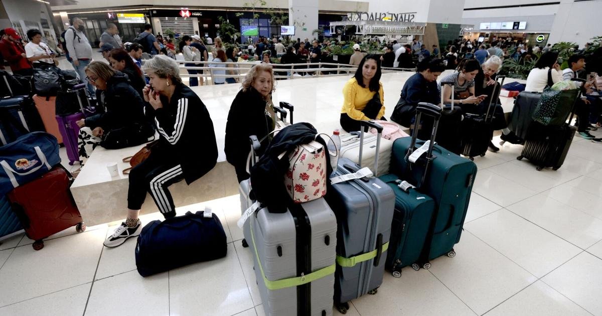 Mexico flights resume amid cartel violence + cuts to immigration settlement funding