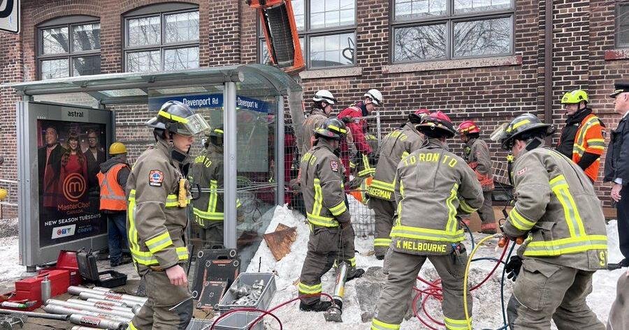 Toronto firefighters trying to rescue construction worker who's been trapped in trench for hours