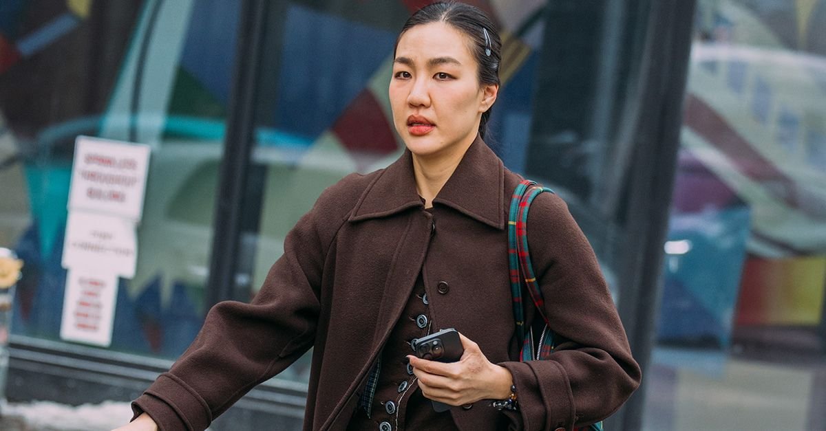 NYFW Guests Are Wearing This Easy Outfit Formula
