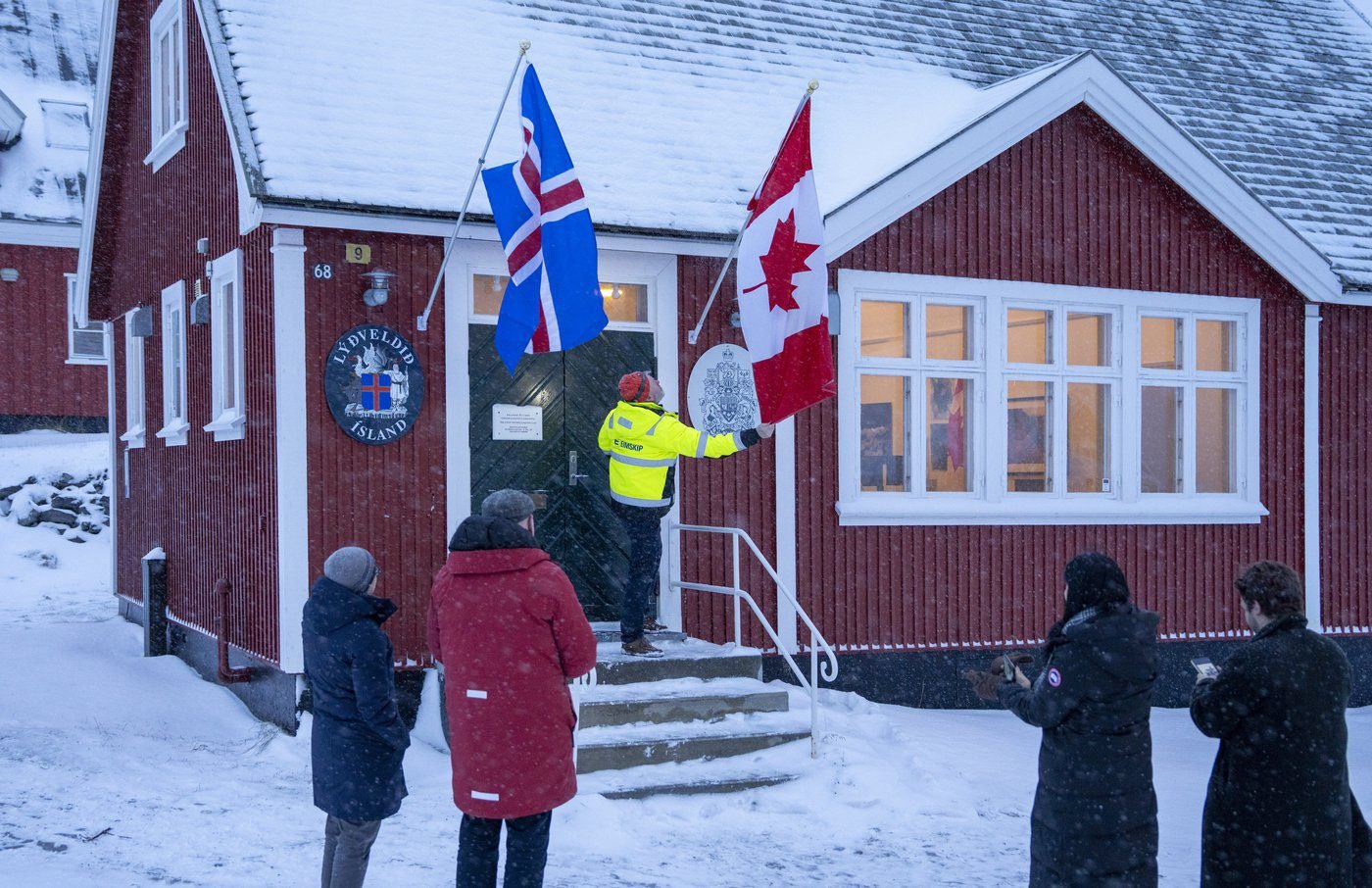 Foreign affairs minister to open consulate in Greenland today