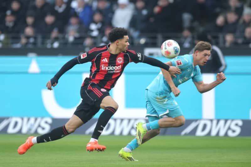 Liverpool keeping tabs on Eintracht Frankfurt defender Nnamdi Collins