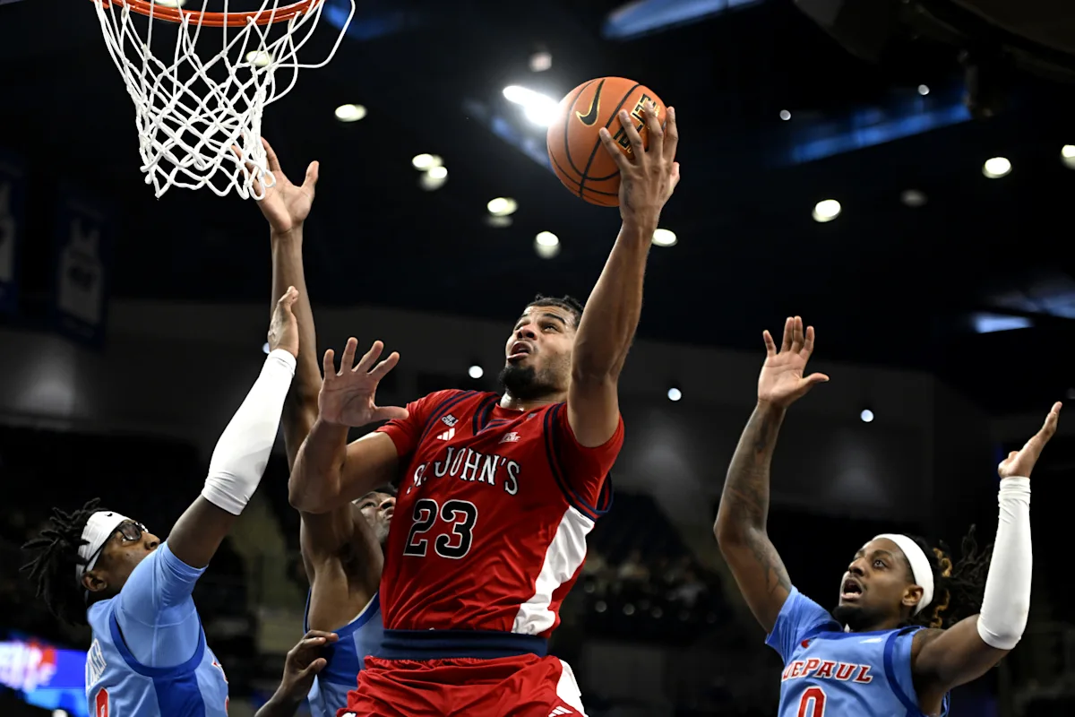 St. John’s men’s basketball grinds out an ugly road win over DePaul